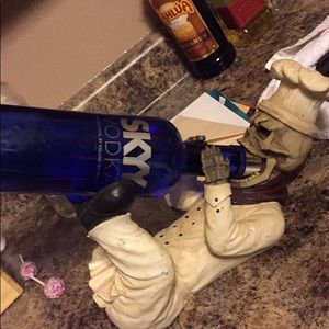 Meet your Posher, Coy